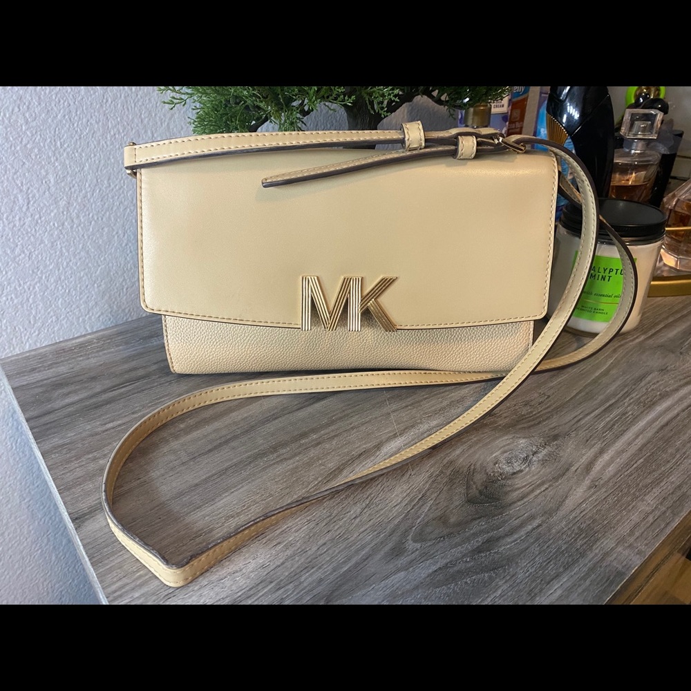 Michael Kors Crossbody bag